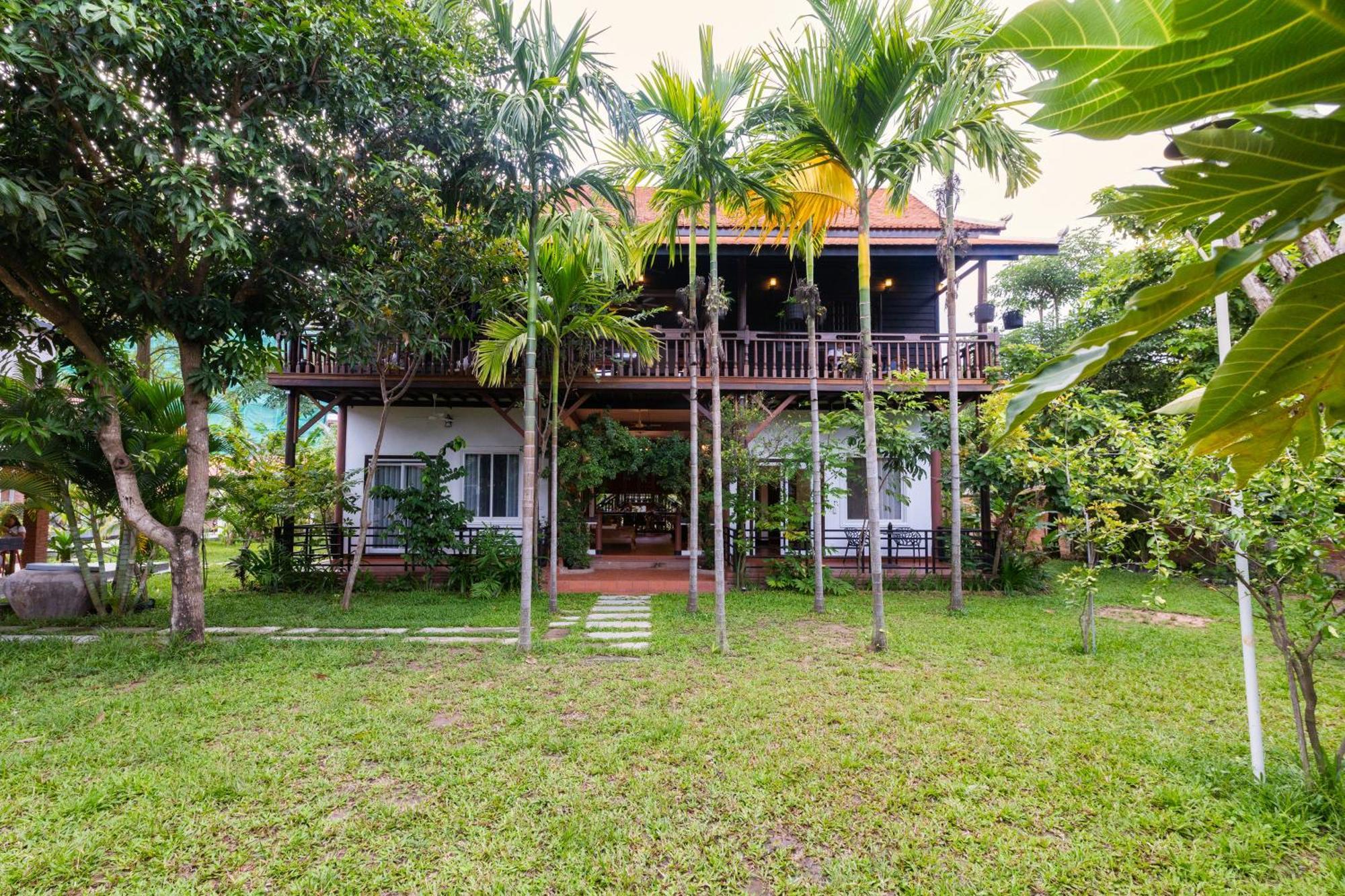 Atoh'S Maison Siem Reap Exterior photo